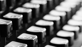 开云体育app下载-高校体育教师专业发展支持体系研究，如何加强高校体育教师教育课程建设与基础教育有效衔接