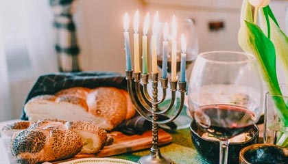 开云体育软件-东亚杯国足战败 球迷呼吁战术改革，东亚杯国足1比2日本